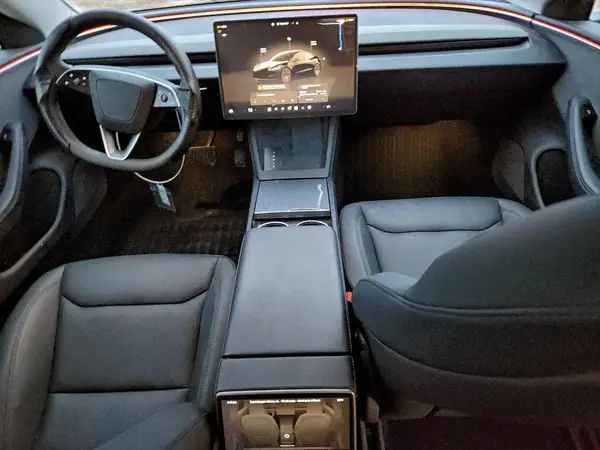 5YJ3E1EA4RF732832 2024 TESLA MODEL 3 - Image 8