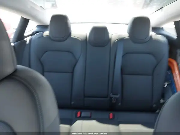 5YJ3E1EA4RF735729 2024 TESLA MODEL 3 - Image 8