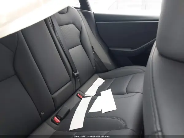 5YJ3E1EA4RF738212 2024 TESLA MODEL 3 - Image 8