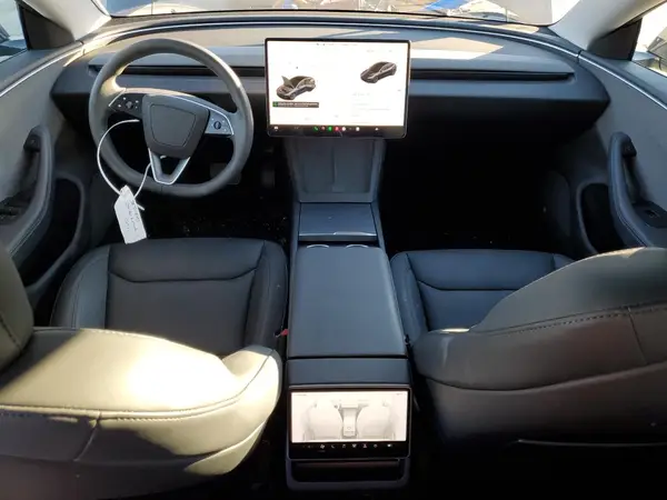 5YJ3E1EA4RF741577 2024 TESLA MODEL 3 - Image 8