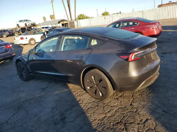 5YJ3E1EA4RF741904 2024 TESLA MODEL 3 - Image 2