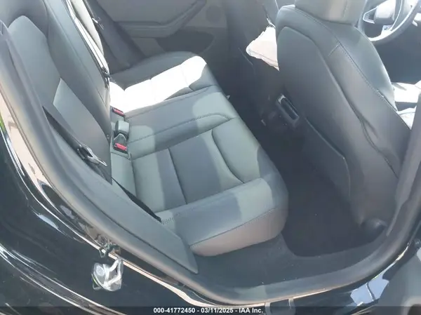 5YJ3E1EA4RF745385 2024 TESLA MODEL 3 - Image 8