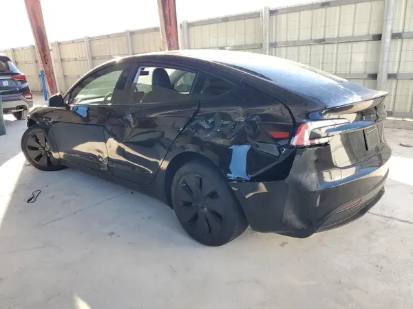 5YJ3E1EA4RF757083 2024 TESLA MODEL 3 - Image 2