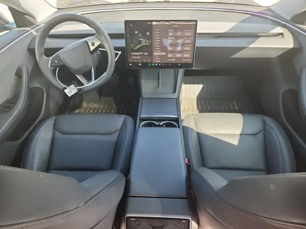 5YJ3E1EA4RF772523 2024 TESLA MODEL 3 - Image 8