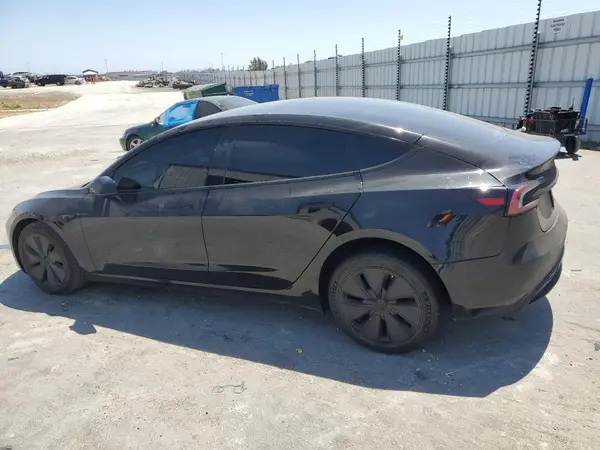 5YJ3E1EA4RF782713 2024 TESLA MODEL 3 - Image 2