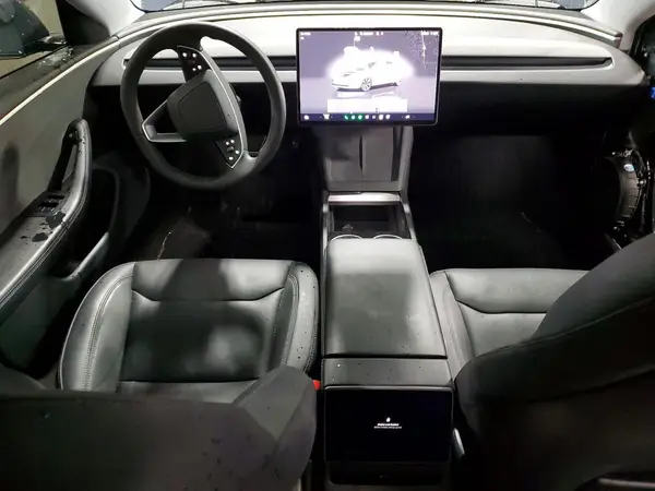 5YJ3E1EA4RF822885 2024 TESLA MODEL 3 - Image 8