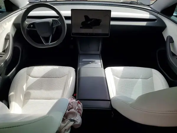 5YJ3E1EA4RF824247 2024 TESLA MODEL 3 - Image 8