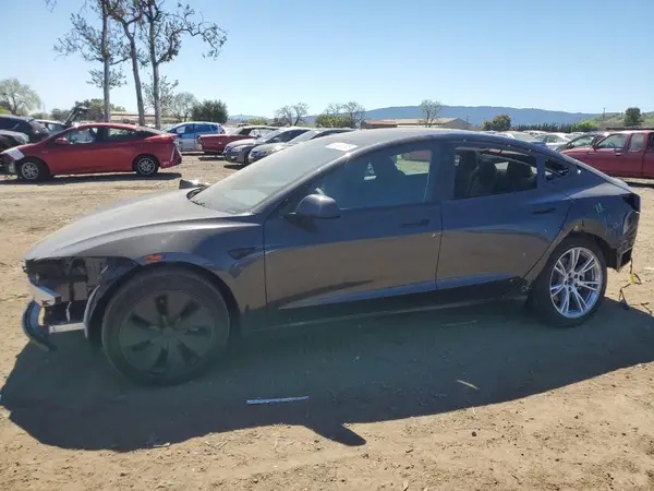 5YJ3E1EA4RF832865 2024 TESLA MODEL 3 - Image 1