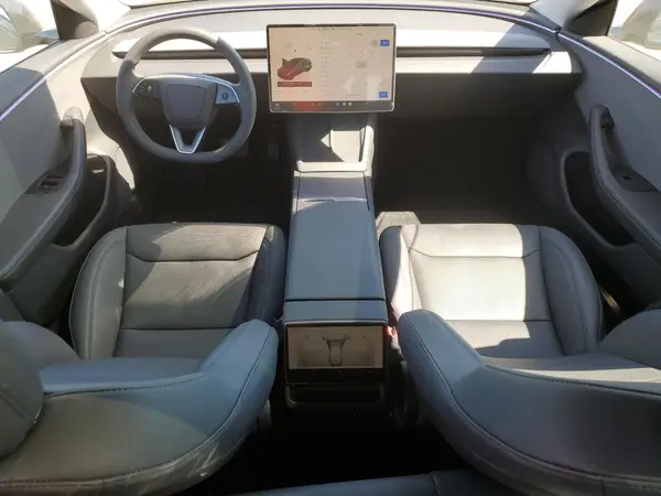 5YJ3E1EA4RF832865 2024 TESLA MODEL 3 - Image 8