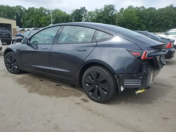 5YJ3E1EA4RF857796 2024 TESLA MODEL 3 - Image 2