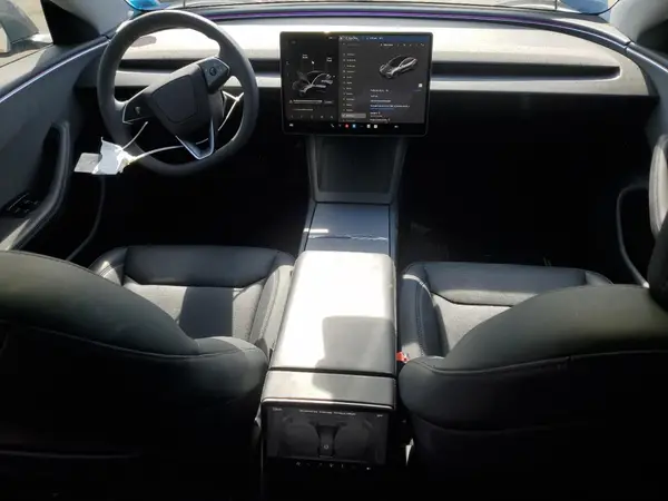 5YJ3E1EA4RF858964 2024 TESLA MODEL 3 - Image 8