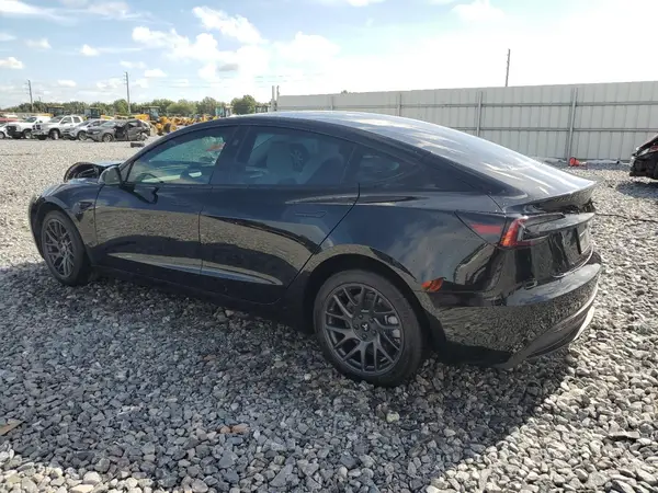 5YJ3E1EA4RF862805 2024 TESLA MODEL 3 - Image 2