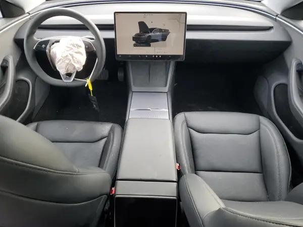 5YJ3E1EA4RF865803 2024 TESLA MODEL 3 - Image 8