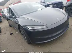 5YJ3E1EA4RF868281 2024 TESLA MODEL 3