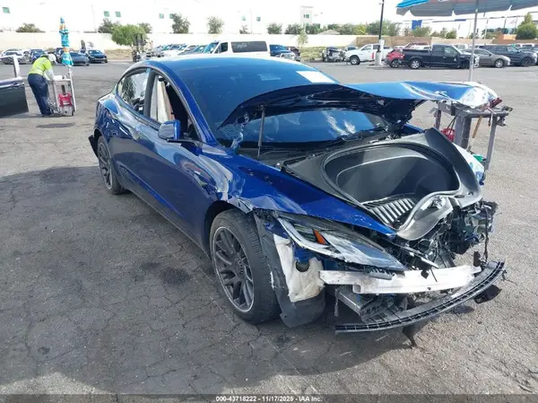 5YJ3E1EA4RF871245 2024 TESLA MODEL 3 - Image 1