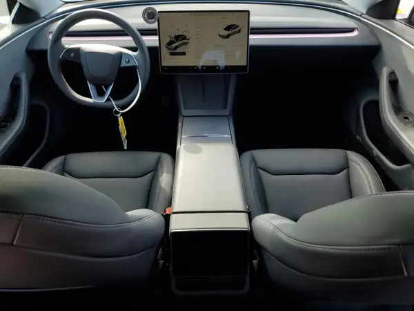 5YJ3E1EA4SF001274 2025 TESLA MODEL 3 - Image 8