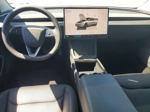 5YJ3E1EA4SF012422 2025 TESLA MODEL 3 - Image 8