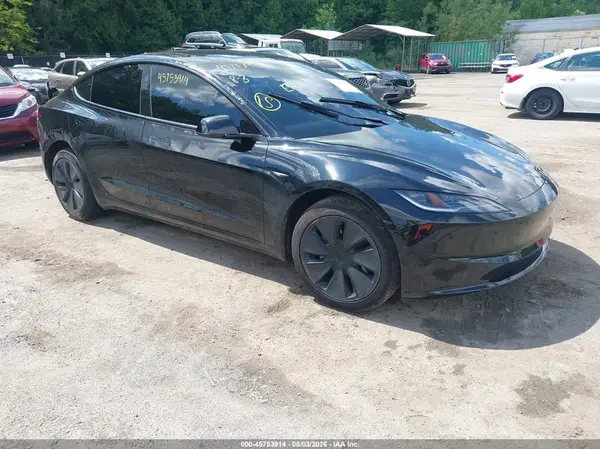 5YJ3E1EA4SF019970 2025 TESLA MODEL 3 - Image 1