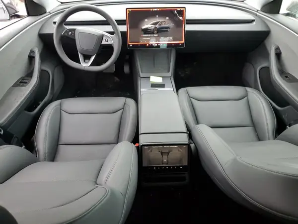 5YJ3E1EA4SF021542 2025 TESLA MODEL 3 - Image 8
