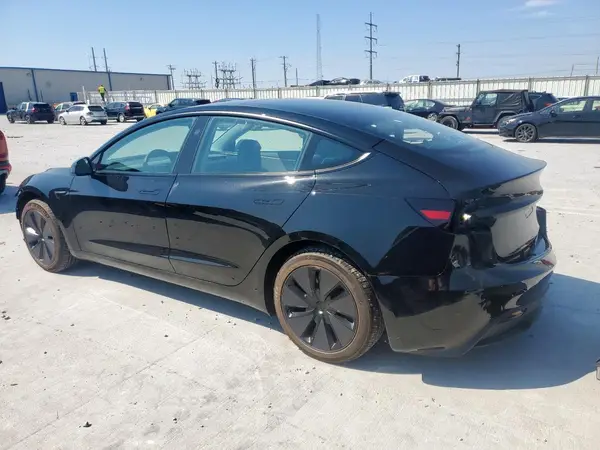 5YJ3E1EA4SF031276 2025 TESLA MODEL 3 - Image 2