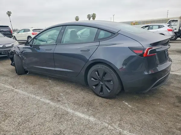 5YJ3E1EA4SF031293 2025 TESLA MODEL 3 - Image 2
