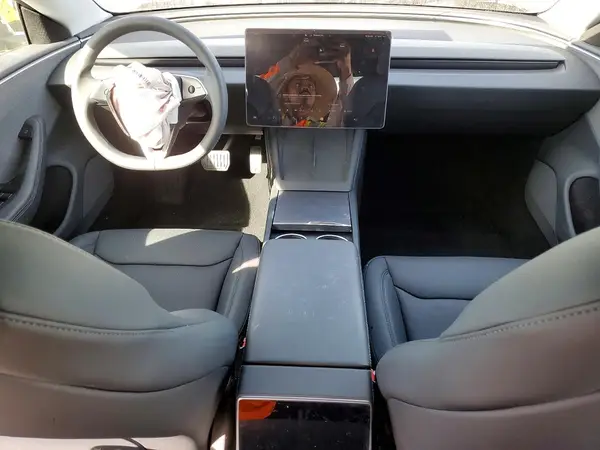 5YJ3E1EA4SF041015 2025 TESLA MODEL 3 - Image 8