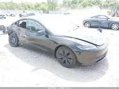 5YJ3E1EA4SF045744 2025 TESLA MODEL 3