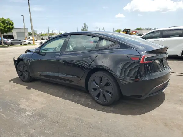5YJ3E1EA4SF056081 2025 TESLA MODEL 3 - Image 2
