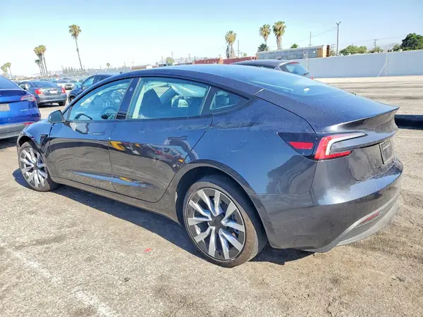 5YJ3E1EA4SF061247 2025 TESLA MODEL 3 - Image 2