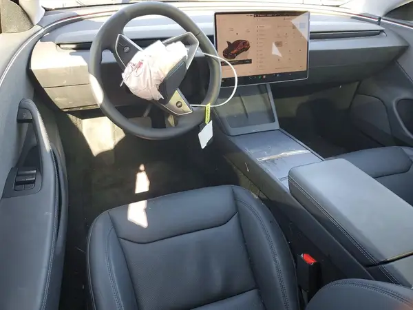 5YJ3E1EA4SF061247 2025 TESLA MODEL 3 - Image 8