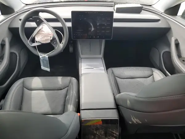 5YJ3E1EA4SF074631 2025 TESLA MODEL 3 - Image 8