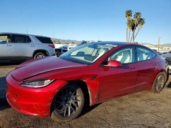 5YJ3E1EA4SF080137 2025 TESLA MODEL 3 - Image 1