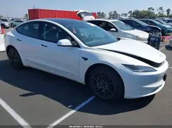 5YJ3E1EA4SF879464 2025 TESLA MODEL 3