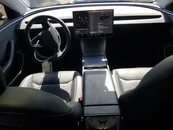 5YJ3E1EA4SF900006 2025 TESLA MODEL 3 - Image 8