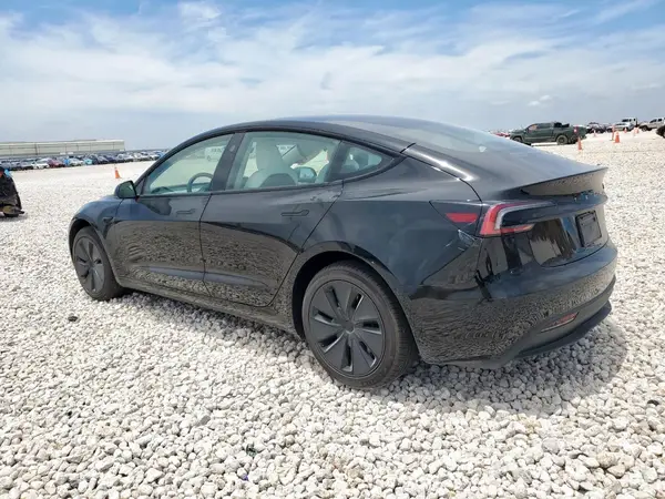 5YJ3E1EA4SF914570 2025 TESLA MODEL 3 - Image 2