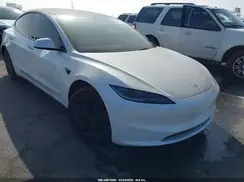 5YJ3E1EA4SF935810 2025 TESLA MODEL 3