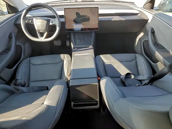 5YJ3E1EA4SF965468 2025 TESLA MODEL 3 - Image 8