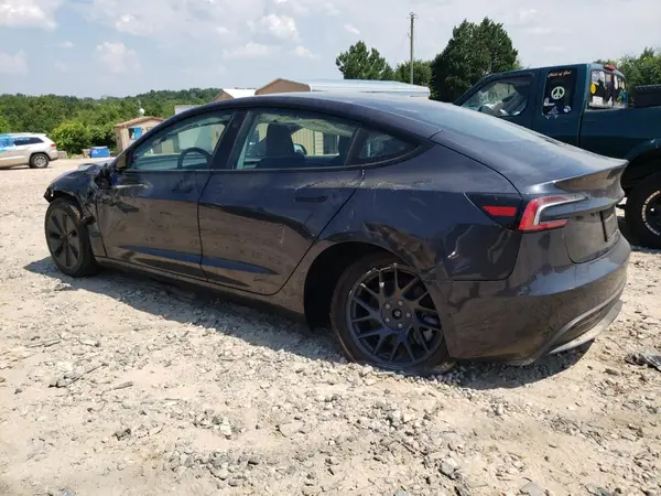 5YJ3E1EA4SF966782 2025 TESLA MODEL 3 - Image 2