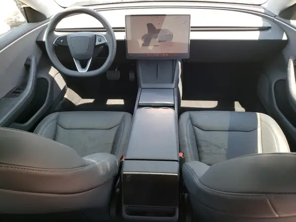 5YJ3E1EA4SF966782 2025 TESLA MODEL 3 - Image 8