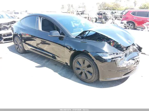 5YJ3E1EA4SF971142 2025 TESLA MODEL 3 - Image 1