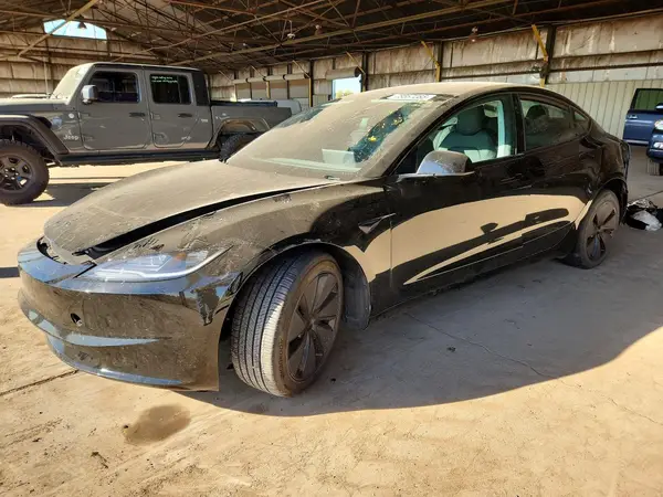 5YJ3E1EA4SF971495 2025 TESLA MODEL 3 - Image 1