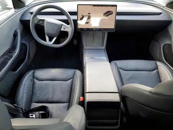 5YJ3E1EA4SF978396 2025 TESLA MODEL 3 - Image 8