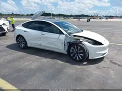5YJ3E1EA4TF125174 2026 TESLA MODEL 3