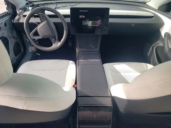 5YJ3E1EA4TF132559 2026 TESLA MODEL 3 - Image 8