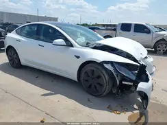 5YJ3E1EA4TF143979 2026 TESLA MODEL 3