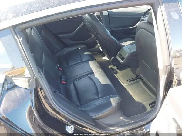 5YJ3E1EA5HF000563 2017 TESLA MODEL 3 - Image 8