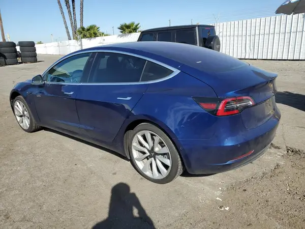 5YJ3E1EA5JF003713 2018 TESLA MODEL 3 - Image 2