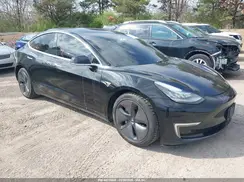 5YJ3E1EA5JF003873 2018 TESLA MODEL 3