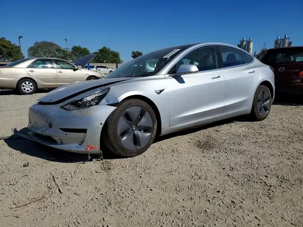 5YJ3E1EA5JF005249 2018 TESLA MODEL 3 - Image 1