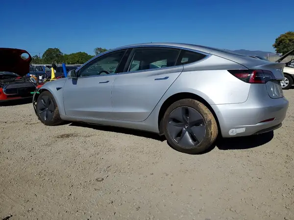 5YJ3E1EA5JF005249 2018 TESLA MODEL 3 - Image 2